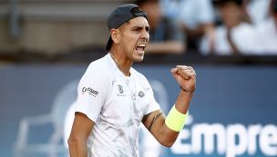 Alejandro Tabilo gana y se mete en los cuartos de final del ATP de Almaty