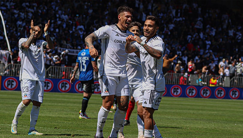 Un Colo-Colo lleno de bajas logra vencer a Huachipato y acercarse a la punta del Campeonato