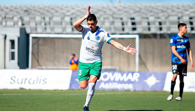 Puerto Montt arrasa con Huachipato y pone un pie en la final regional de Copa Chile