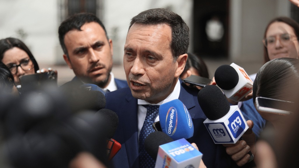 Director de la PDI, Eduardo Cerna, habló sobre la denuncia contra Monsalve. 