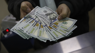 Cotización del dólar en Chile alcanza su mayor valor desde abril