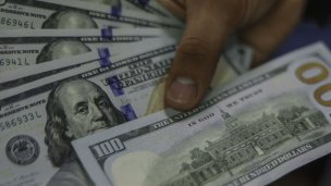 El dólar inicia la semana a la baja en Chile impulsado por recuperación del cobre