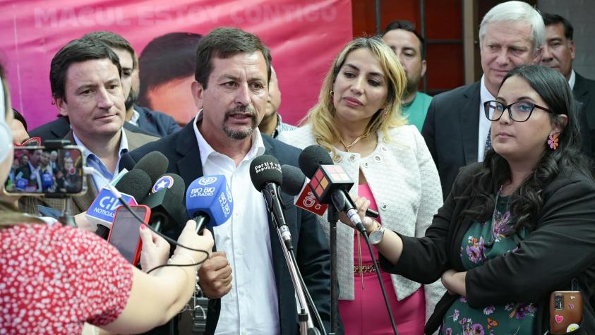 Eduardo Espinoza - Redes Sociales