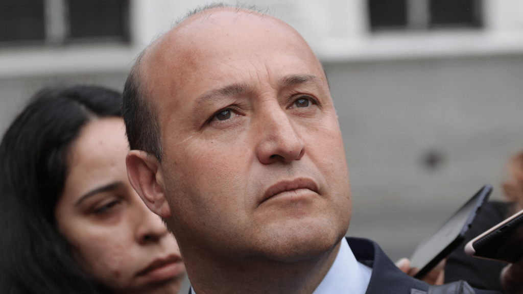 Corte de Apelaciones acoge querella contra exfiscal Guerra: abre paso a eventual formalización