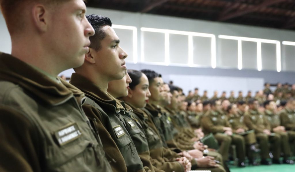 Elecciones 2024: Carabineros se capacita para acoger constancias por estar a más de 200 km del lugar de votación