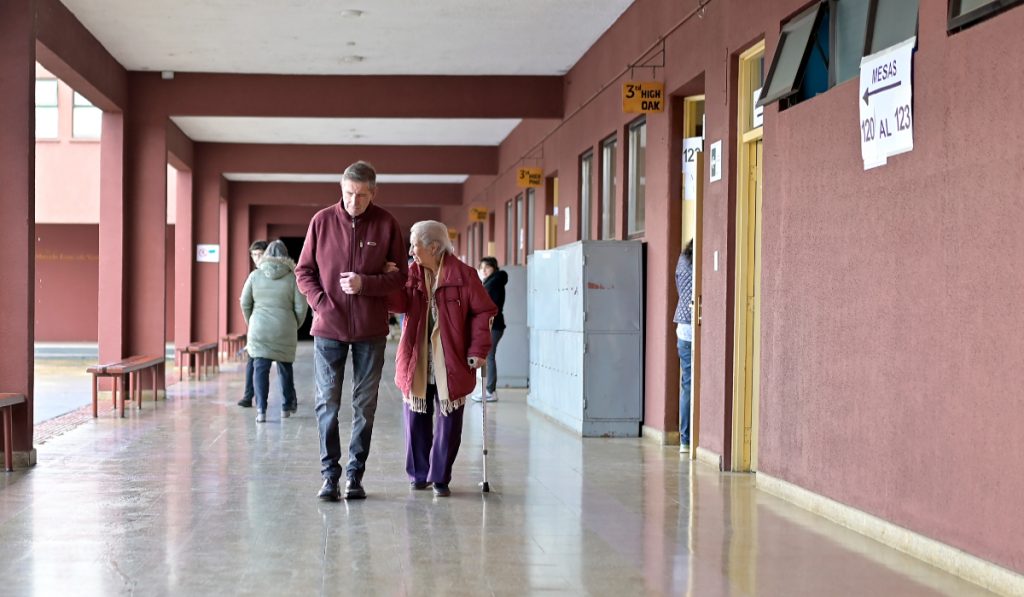 En medio de jornadas de votación: Altas temperaturas se registrarán este fin de semana en la RM