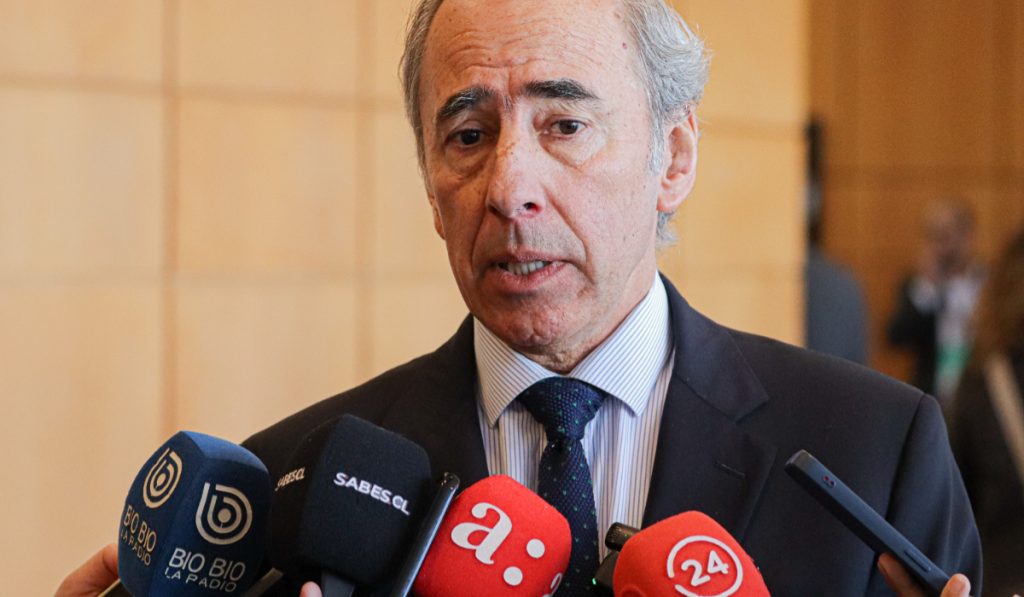 Mewes (CPC): “Esperamos que las nuevas autoridades estén a la altura de los complejos desafíos que vive nuestro país”