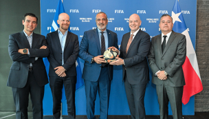 Con un ceacheí: Gianni Infantino confirma a Chile como sede del Mundial sub 20