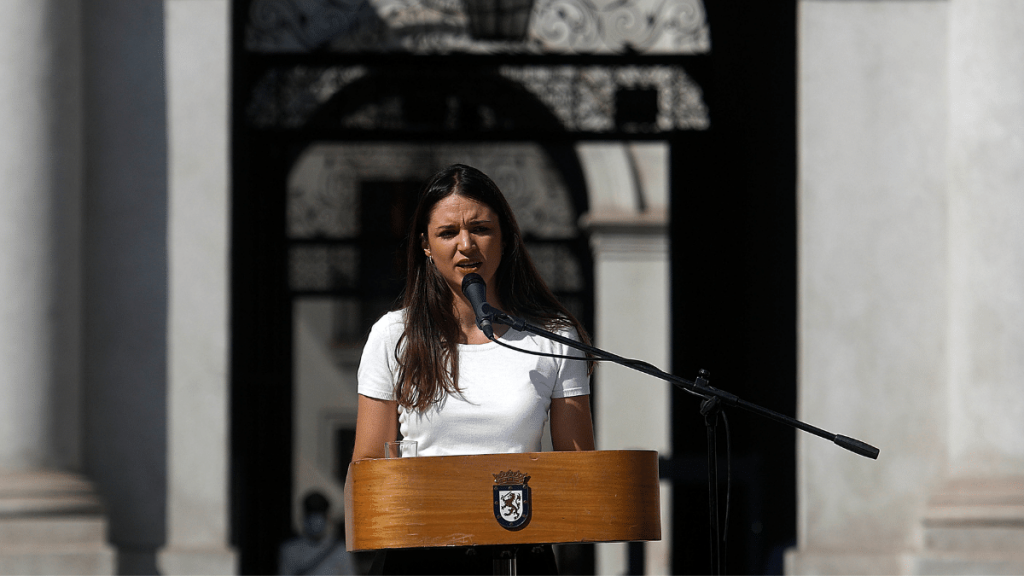 Irina Karamanos niega “haber abonado monto alguno” a Fundación Procultura