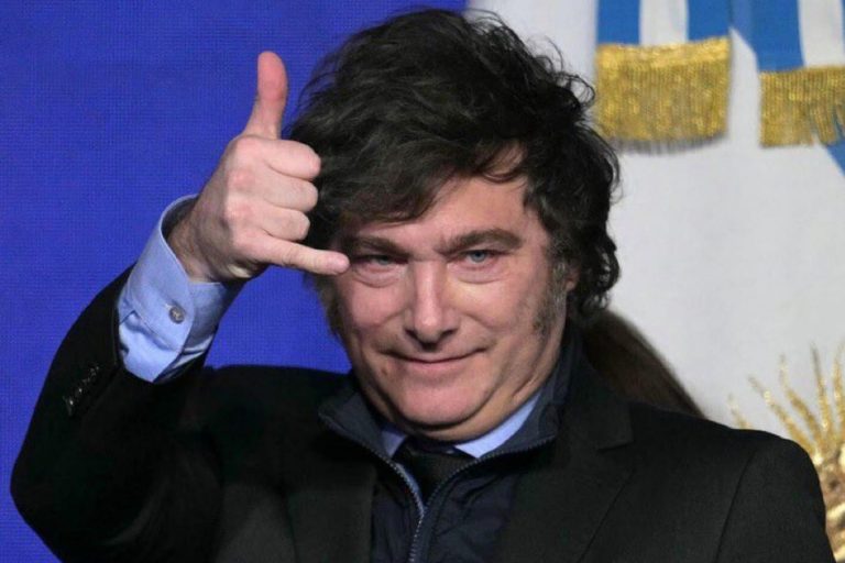 Inflación de Argentina por primera vez en casi un año y Milei celebra: 