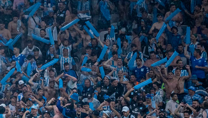 Corinthians denuncia gestos racistas de un fanático de Racing en la Sudamericana