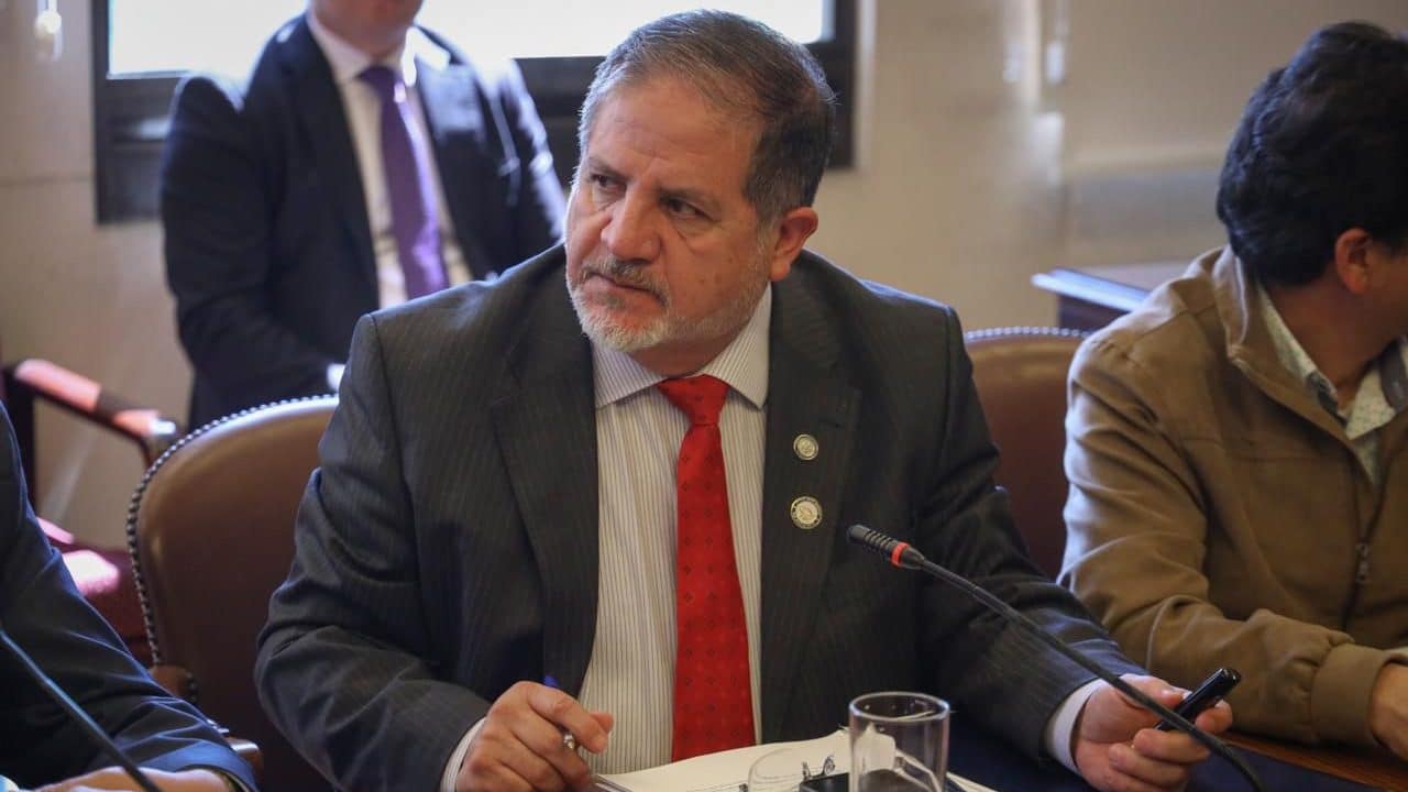 Diputado Roberto Arroyo (PSC)