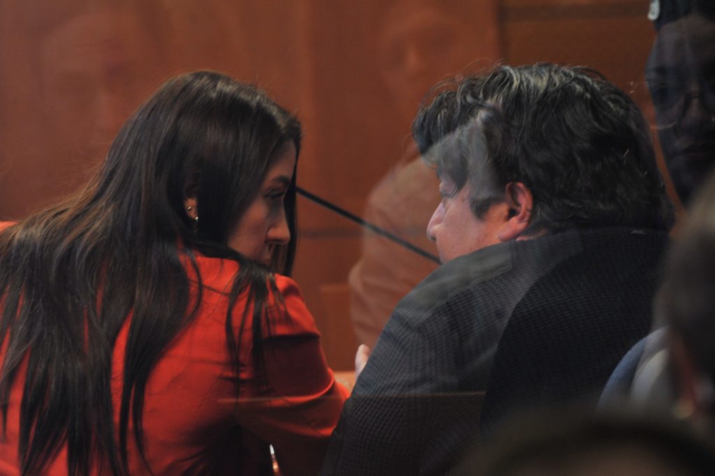 El Cuarto Juzgado de Garantía formaliza a Marcos Antonio Solís Castro, el hombre que protagonizó la toma de rehén en una sucursal de la AFP Provida en Las Condes, tras retener a una cajera durante varias horas.