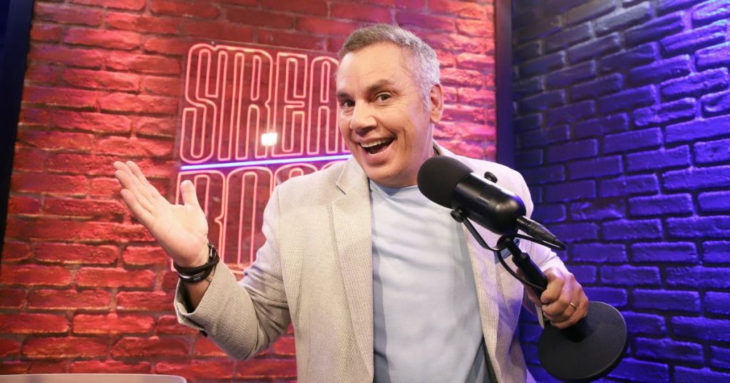 José Miguel Viñuela sorprende con su debut digital en Canal 13