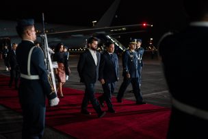 Presidente Boric aterrizó durante la madrugada en Perú: Participa en una nueva versión de APEC