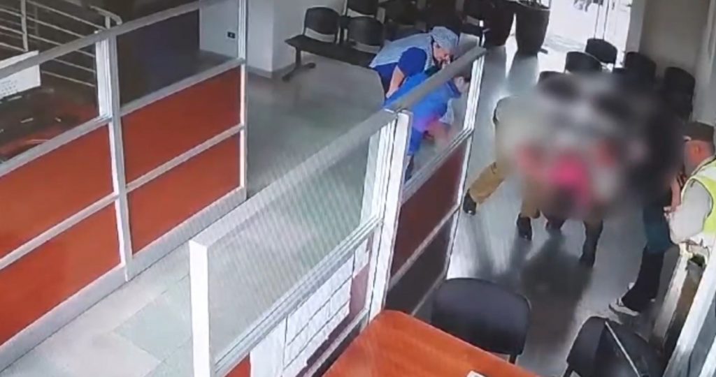 Carabineros de Molina salvan a niña de un año con síntomas de asfixia