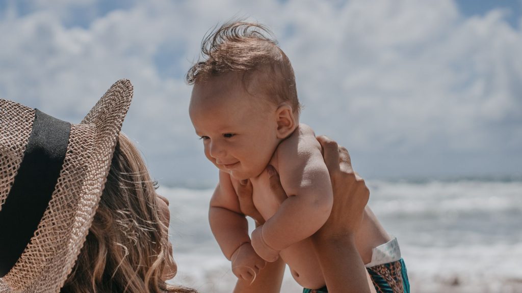 Libera a tu bebé de la irritación y el malestar, especialmente en los días más calurosos