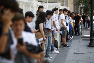 Las carreras profesionales con mayor demanda en Chile, según la IA