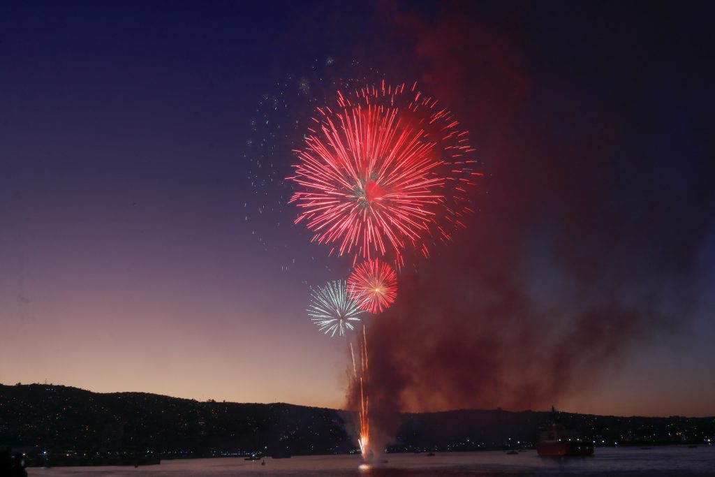 Chile da la bienvenida al 2025 con celebraciones a lo largo del país