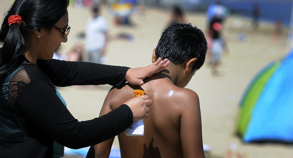 ¿Cómo proteger tus cicatrices del sol este verano? Consejos claves acá