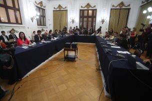 Caso Monsalve: Inicia sesión de Comisión Investigadora con los principales asesores del Presidente Boric