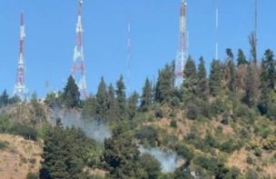 Incendio se registra en ladera sur del cerro San Cristóbal