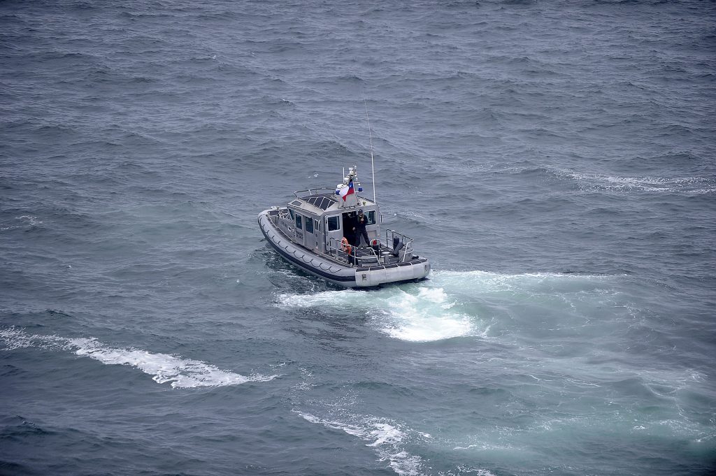 Iquique: Joven de 26 años pierde la vida al intentar salvar a su sobrino de ahogarse en el mar