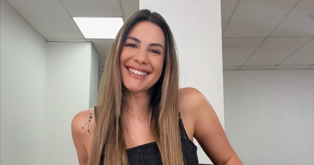 Laura Prieto llega a Mega con 'La Hora de Jugar Nocturna': Premios millonarios y diversión garantizada