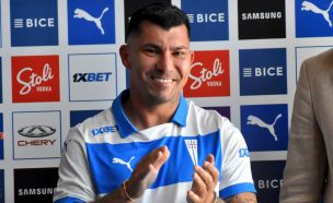 Gary Medel en su presentación: 