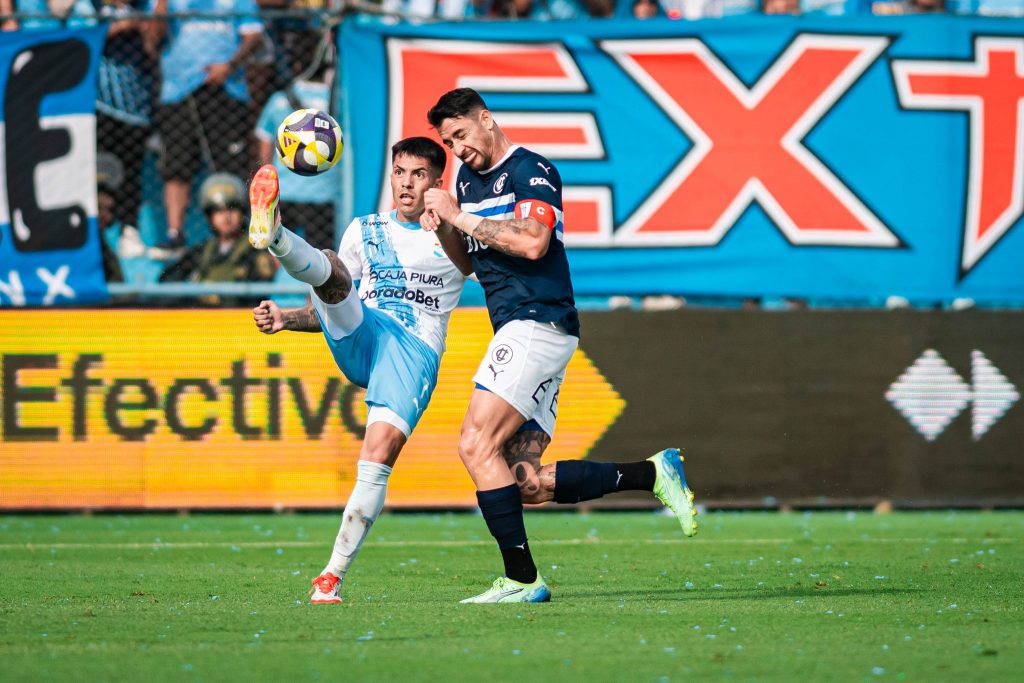 Sporting Cristal vence a Universidad Católica en amistoso marcado por la intensidad en Lima