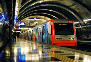 Madre de víctima de robo en estación de metros Barracas acusa falta de asistencia