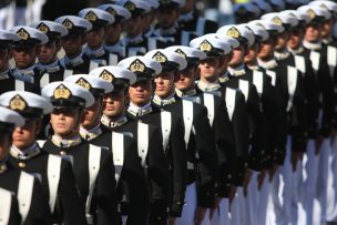 Encapuchados ingresan a campo de entrenamiento de la Armada: Se enfrentaron al personal y robaron