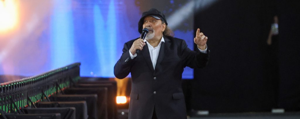 Tras dos paros cardiorrespiratorios Negro Piñera es trasladado a Clínica Alemana de Temuco en estado grave