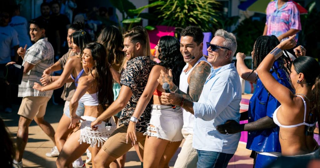 Tras éxito en rating: “El Fenómeno” sorprende y cambia a nuevo horario