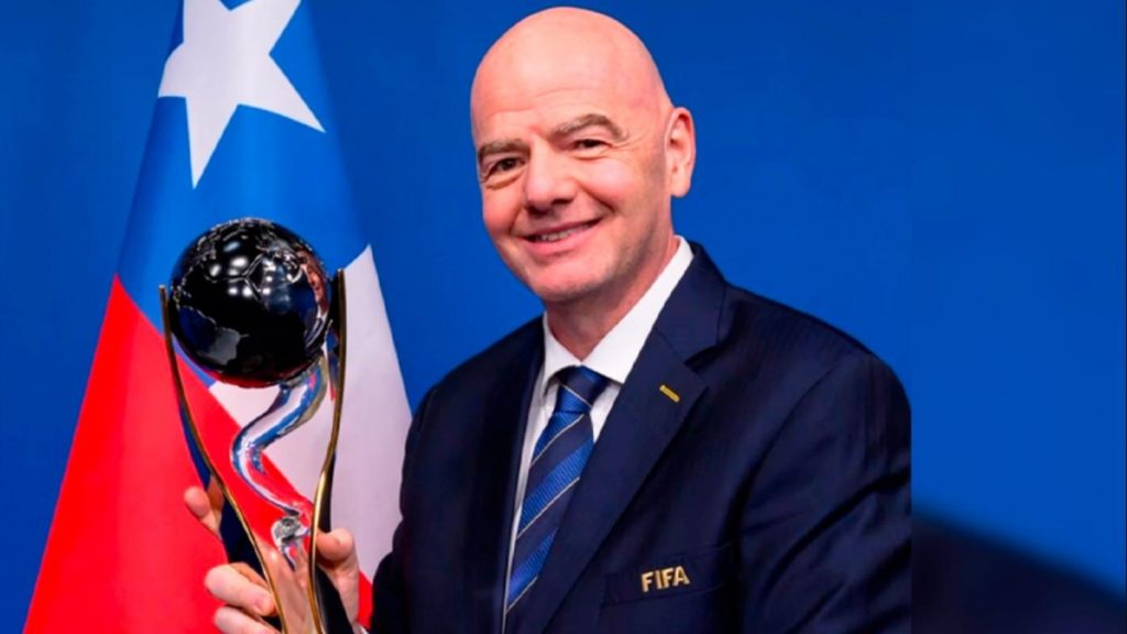 Presidente de la FIFA presenta la Copa del Mundial Sub-20 Chile 2025: 