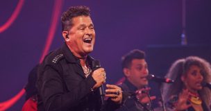 Carlos Vives recibe la Gaviota de Oro en Viña 2025 tras una noche llena de emociones