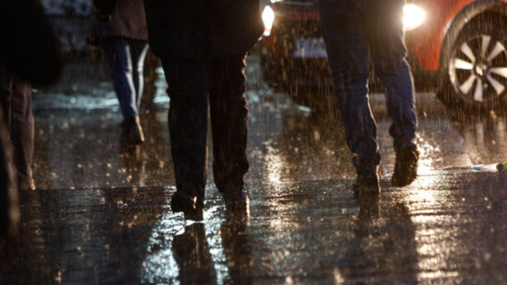 Alerta meteorológica: Lluvias y tormentas eléctricas afectarán cuatro regiones del norte