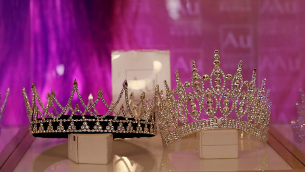 ¡Vuelve la tradición! La elección de los Reyes de Viña 2025 ya tiene candidatos y votación en marcha