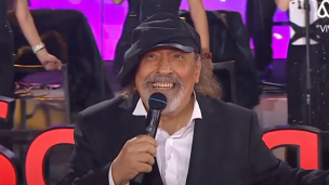 Ovacionado por el público: Miguel “Negro” Piñera se luce cantando en la Gala de Viña 2025