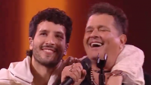 Carlos Vives sorprende en Viña 2025 e invita a Sebastián Yatra al escenario de la Quinta Vergara