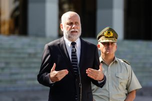 Ministro Elizalde sobre carabinero herido en Ñuñoa: