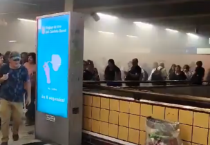 Metro da explicaciones tras la emanación de humo registrada en Baquedano