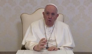 Pronóstico mejorado del papa Francisco apunta a que no está en peligro inminente