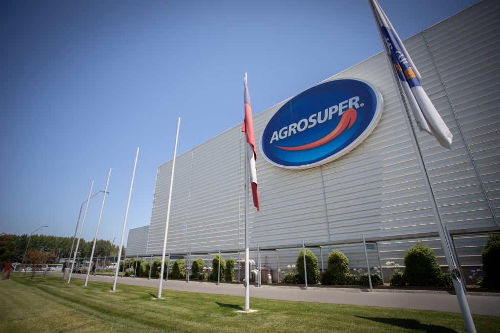 Agrosuper apuesta por Canadá y logra presencia en 22 ciudades del país