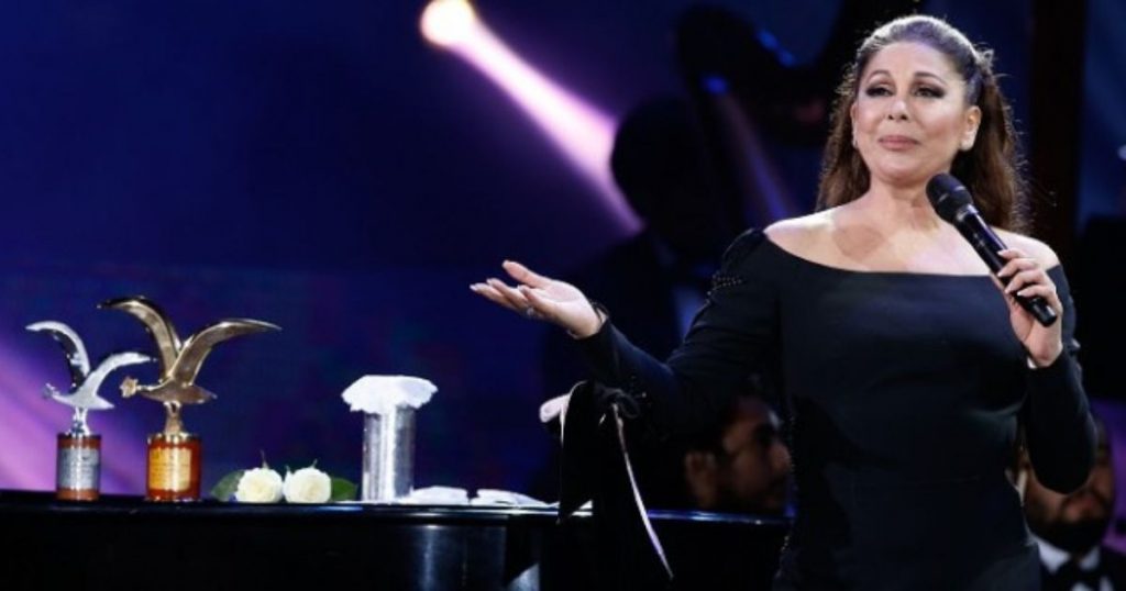 Hospitalizan a cantante Isabel Pantoja en Madrid: “Algo que no iba bien”