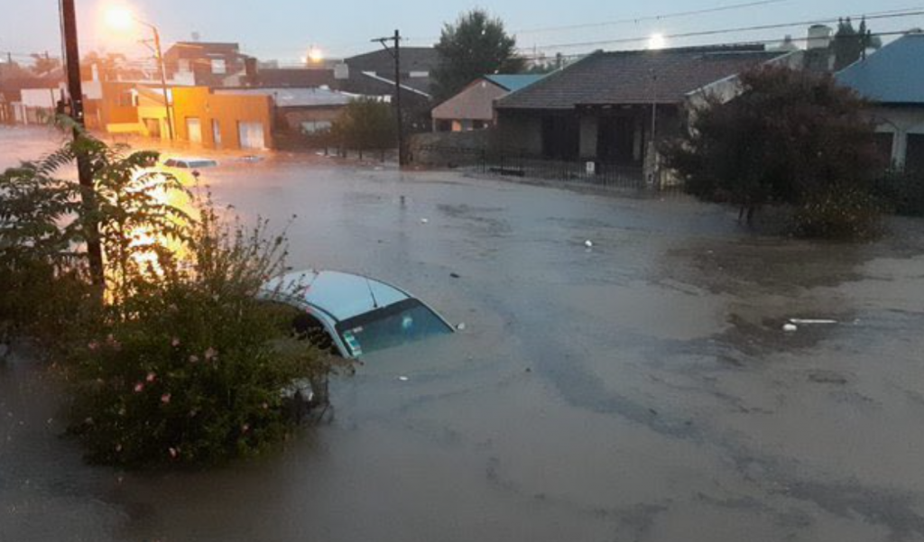 Gobierno por inundaciones en Argentina: “Chile manifiesta su entera disposición a colaborar”