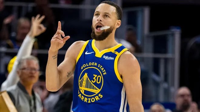 Stephen Curry sigue rompiendo récords: alcanzó los 4.000 triples en la NBA