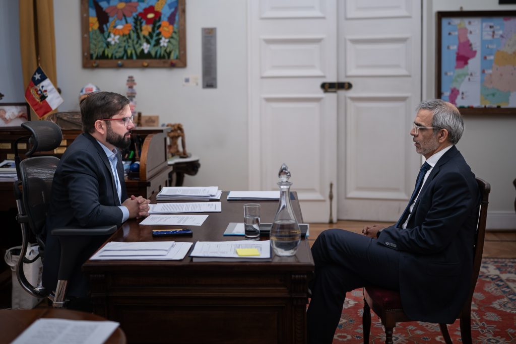 Presidente Gabriel Boric se reunió con el nuevo ministro de Seguridad Pública, Luis Cordero