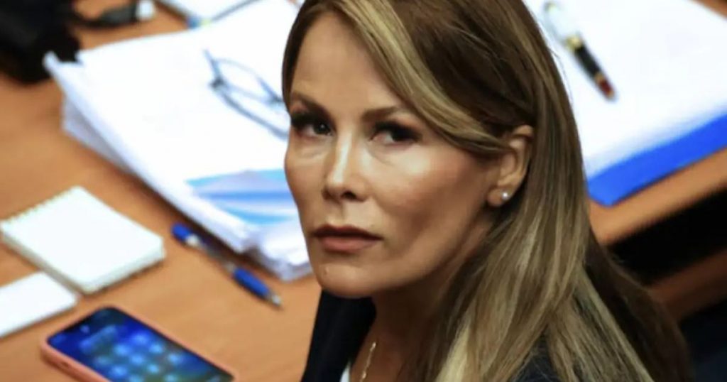 Cathy Barriga queda inhabilitada para ejercer cargos públicos por 5 años tras fallo del Tricel