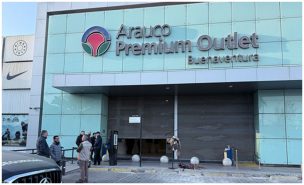 Turbazo en outlet de Quilicura: más de 30 delincuentes roban millonario botín